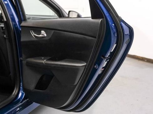 Used 2020 Kia Forte LXS image 44