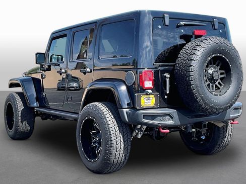 Used 2016 Jeep Wrangler Unlimited Rubicon AWD/4WD image 11
