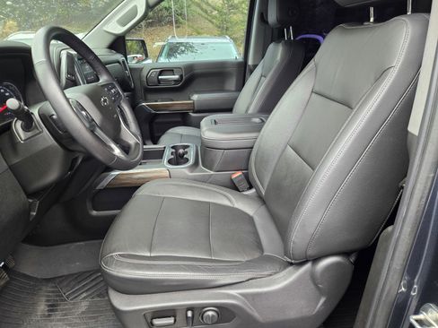 Used 2020 Chevrolet Silverado 1500 LT Trail Boss image 15