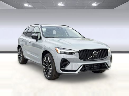 New 2026 Volvo XC60 T8 Ultra w/ Protection Package Premier AWD/4WD image 7