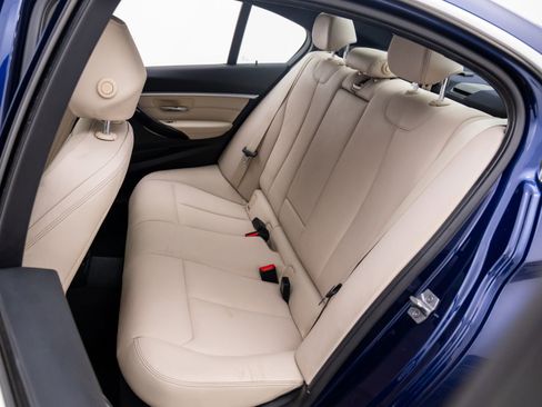 Used 2017 BMW 330i xDrive Sedan image 17