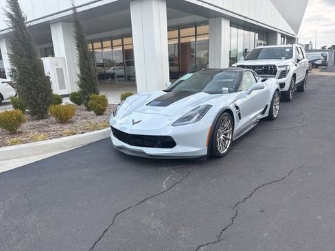 Used 2019 Chevrolet Corvette Grand Sport image 4