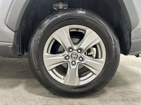Used 2024 Toyota RAV4 XLE FWD image 11