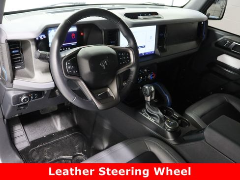 Used 2024 Ford Bronco Black Diamond image 13