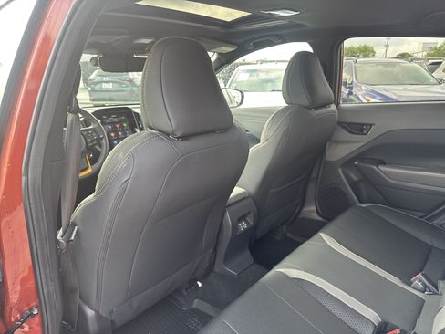 Certified 2024 Subaru Crosstrek 2.5i Wilderness w/ Crosstrek Mirror Package AWD/4WD image 26