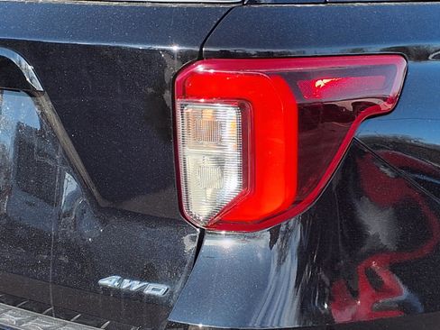 Used 2022 Ford Explorer ST-Line image 26