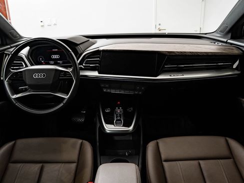 Used 2023 Audi Q4 e-tron Premium Plus w/ Premium Plus RWD image 34