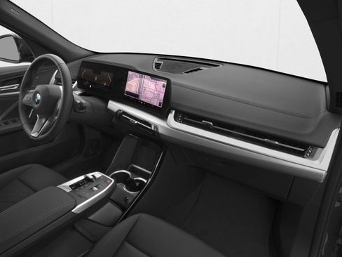 New 2026 BMW X2 xDrive28i AWD/4WD image 11