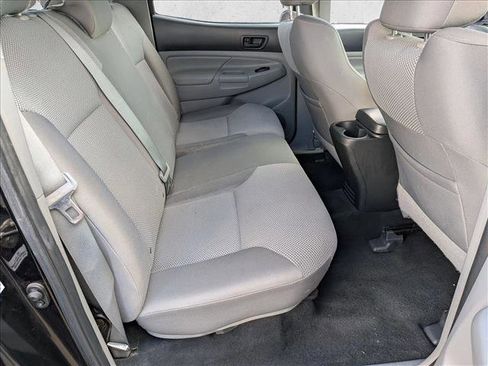 Used 2015 Toyota Tacoma 4x4 Double Cab image 17