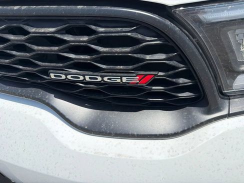 Used 2025 Dodge Durango R/T AWD/4WD image 5