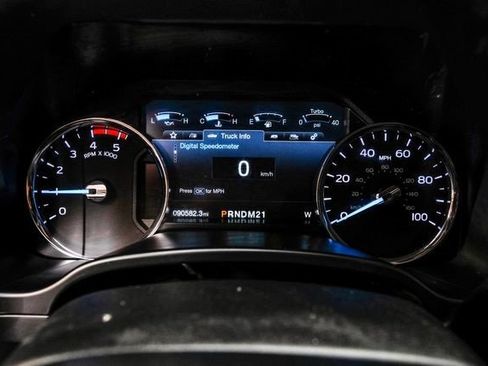 Used 2018 Ford F250 Lariat w/ Lariat Value Package image 17