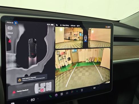 Used 2023 Tesla Model Y Performance image 18