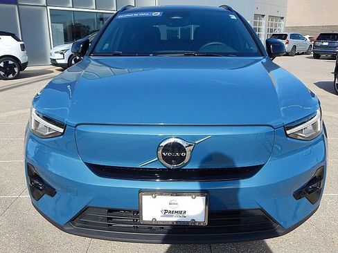 Certified 2023 Volvo XC40 Recharge Plus w/ Protection Package Premier image 12