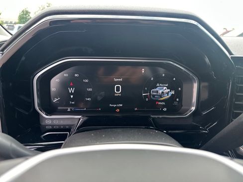 New 2026 GMC Sierra 2500 SLE AWD/4WD image 25