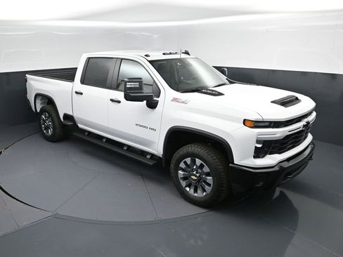 New 2026 Chevrolet Silverado 2500 Custom w/ Custom Convenience Package image 1