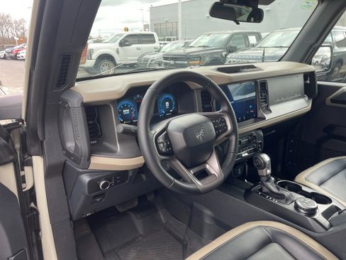 Used 2025 Ford Bronco Big Bend image 11