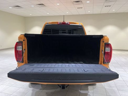 Used 2026 GMC Canyon AT4 w/ AT4 Premium Package AWD/4WD image 23
