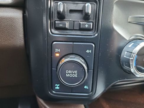 Used 2024 Ford F250 King Ranch w/ Chrome Package image 36