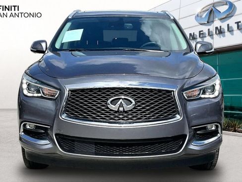 Used 2019 INFINITI QX60 Luxe w/ Essential Package FWD image 4