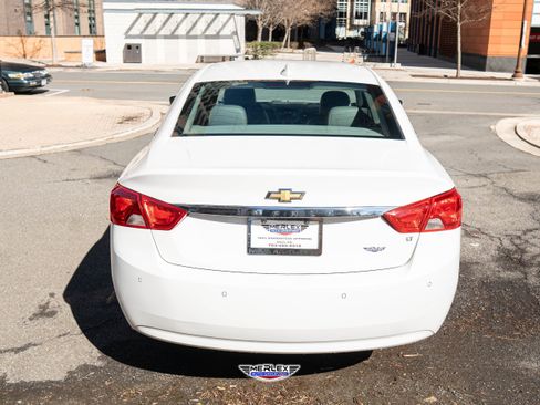 Used 2015 Chevrolet Impala LT w/ Convenience Package image 6