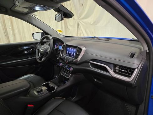 Used 2024 GMC Terrain AT4 AWD/4WD image 37