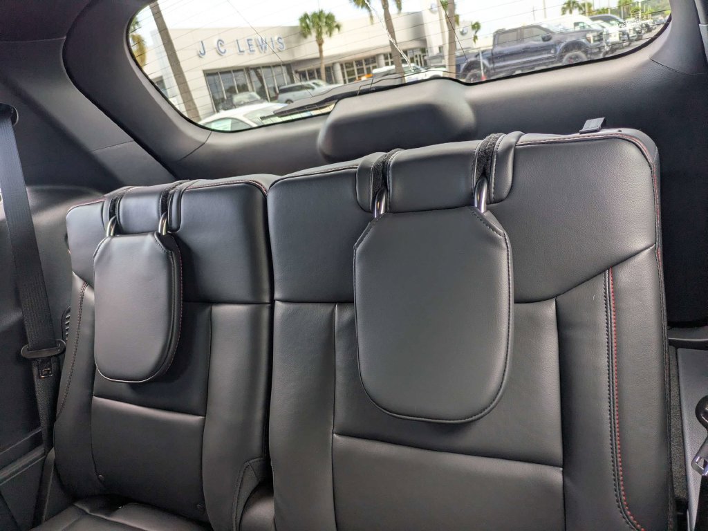 New 2026 Ford Explorer ST-Line RWD image 15