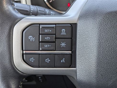 Used 2022 Ford Expedition Max XLT image 30