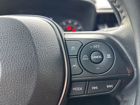 Used 2023 Toyota Corolla SE image 15