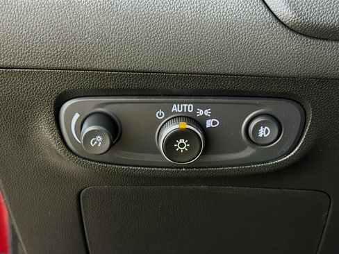 Used 2023 Buick Encore GX Preferred w/ Cold Weather Comfort Package image 13