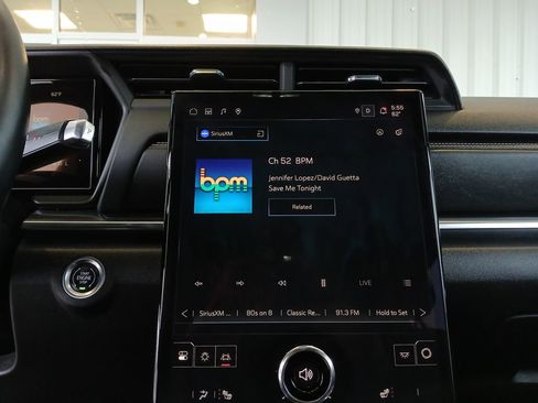 Certified 2025 GMC Terrain Elevation AWD/4WD image 13