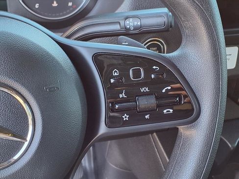 Used 2024 Mercedes-Benz Sprinter 2500 image 22