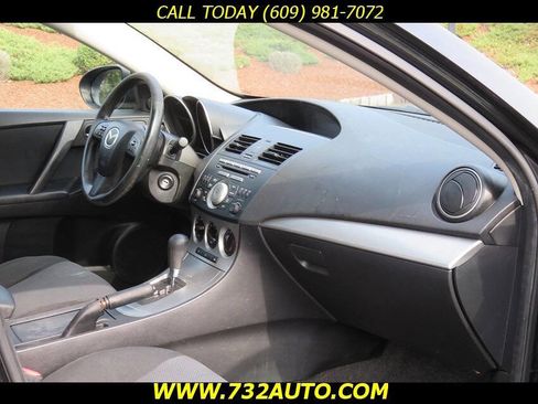Used 2010 MAZDA MAZDA3 i Touring image 6