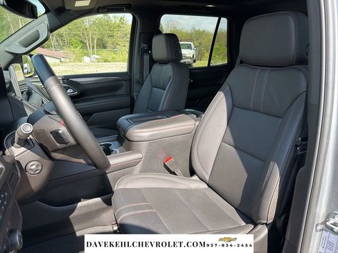 Used 2024 Chevrolet Tahoe RST w/ Luxury Package AWD/4WD image 12