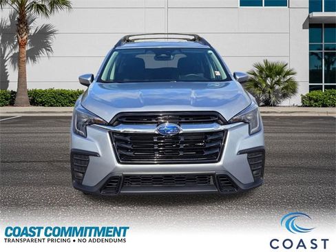 Used 2025 Subaru Ascent Premium image 2
