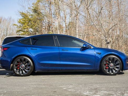 Used 2023 Tesla Model 3 Performance image 7