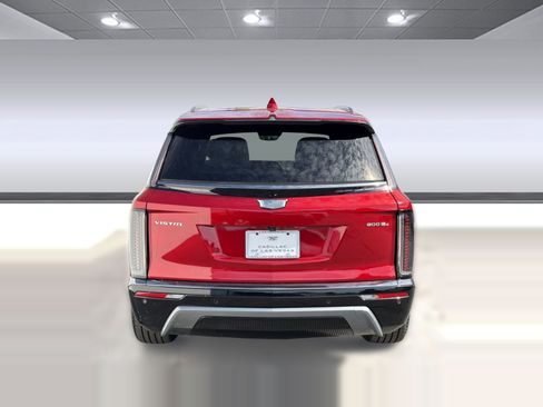 New 2026 Cadillac Vistiq Luxury w/ LPO, Floor Liner Package AWD/4WD image 9
