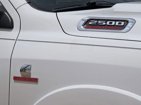 Used 2021 RAM 2500 Laramie AWD/4WD image 10