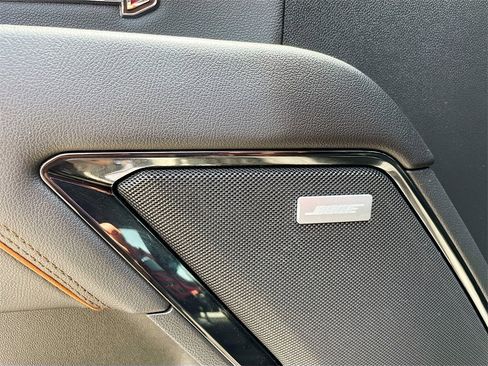 Used 2022 GMC Sierra 1500 AT4 w/ AT4 Preferred Package image 10