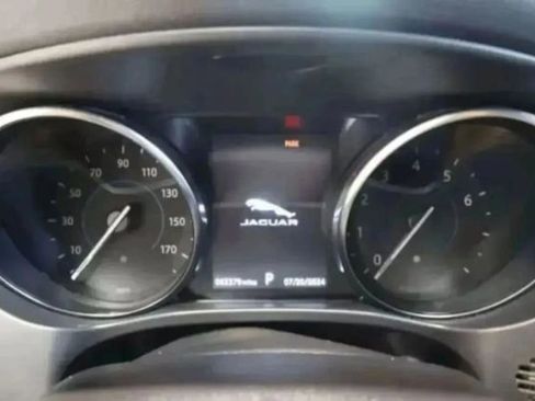 Used 2020 Jaguar F-PACE S AWD/4WD image 13