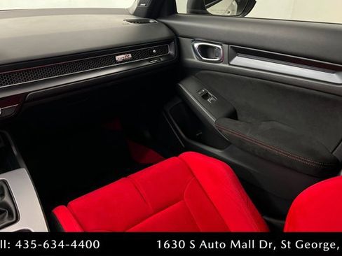 Used 2025 Honda Civic Type R image 10