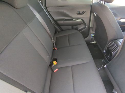 New 2026 Hyundai Kona SE image 12