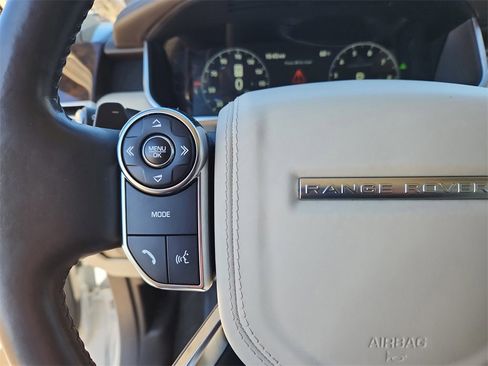 Used 2017 Land Rover Range Rover Supercharged image 19