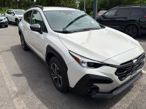 Used 2024 Subaru Crosstrek 2.0i Premium AWD/4WD image 4