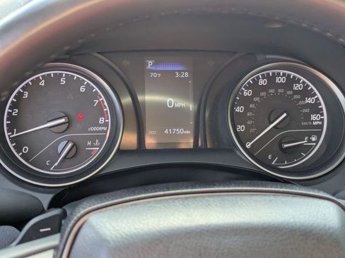 Used 2024 Toyota Camry SE image 19