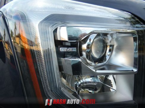 Used 2018 GMC Yukon SLE w/ Convenience Package AWD/4WD image 69