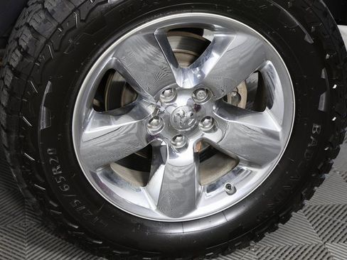 Used 2019 RAM 1500 Express w/ Express Value Package image 7