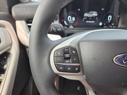 New 2026 Ford Explorer Active w/ Active Comfort Package RWD image 21