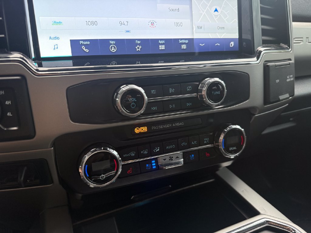 Used 2022 Ford F250 Lariat w/ Black Appearance Package AWD/4WD image 27