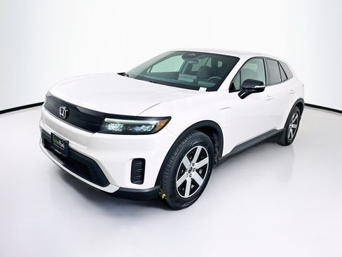 Used 2024 Honda Prologue EX image 3