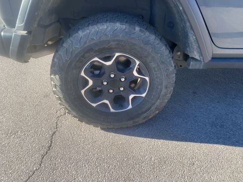 Used 2023 Jeep Wrangler Unlimited Rubicon 4xe image 6